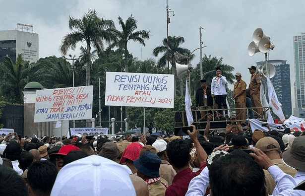 Revisi UU Desa Disepakati, Masa Jabatan Kades Jadi 8 Tahun