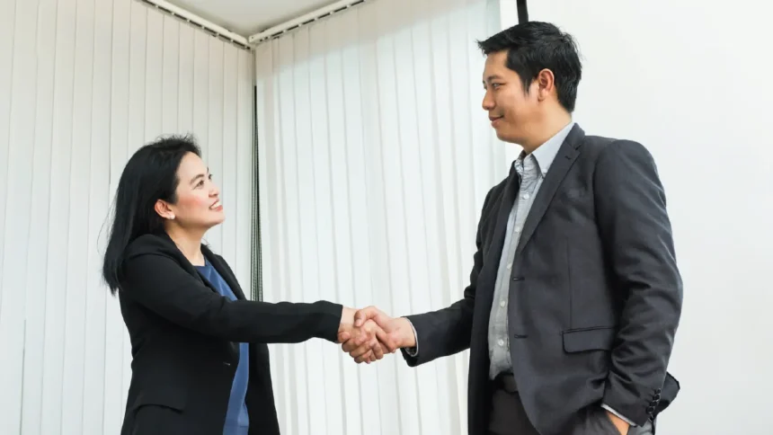 Pemindahan Kepemilikan Perusahaan: Jenis, Prosedur, dan Ancaman Risikonya