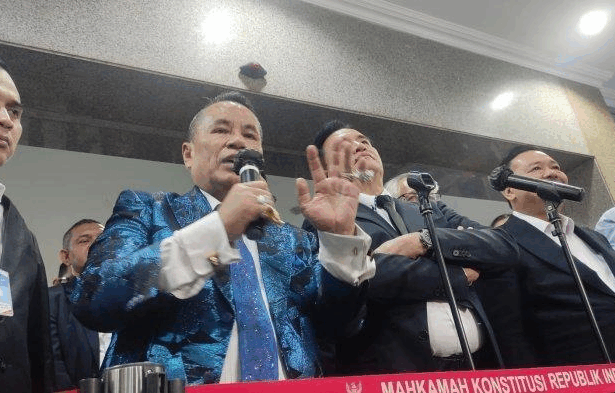 Pengacara Hukumku, Hotman Paris Hutapea Hadapi Sengketa Pemilu untuk Bela Prabowo-Gibran di MK!