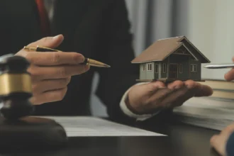 jaminan hipotik dalam hukum perdata dan perbedannya dengan jaminan fidusia