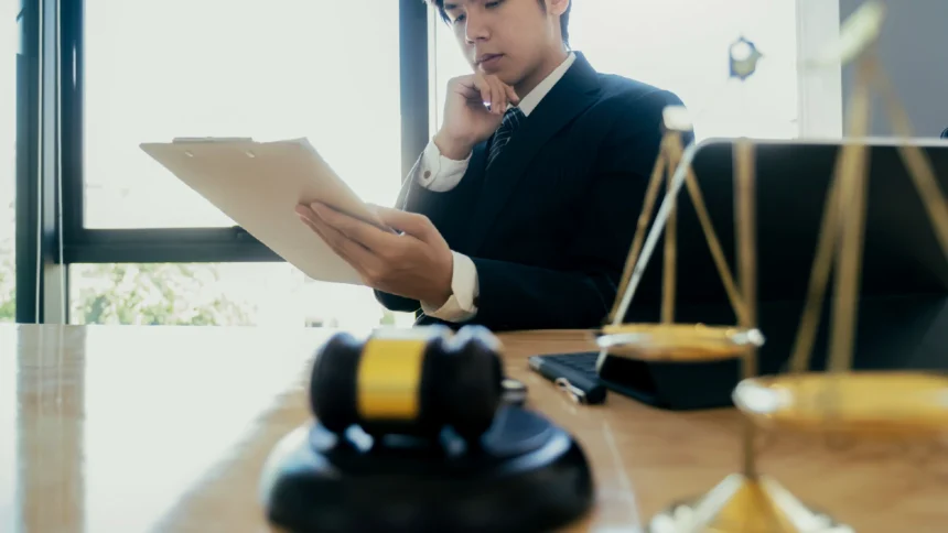 pilihan karir jurusan hukum